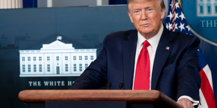 Trump ameaça decretar recesso do Congresso dos Estados Unidos